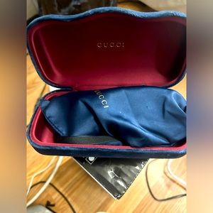 Gucci ladies sunglasses